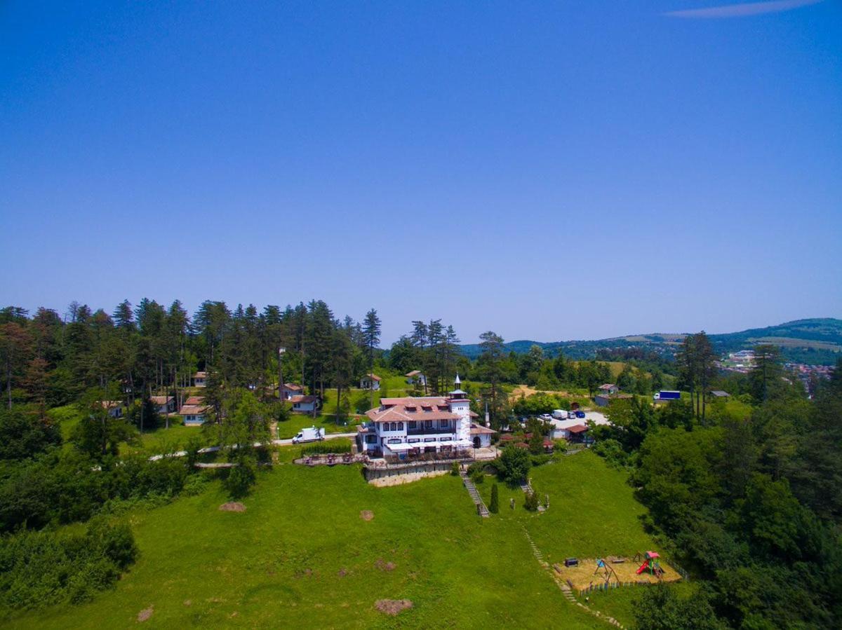 Complex Brashlyan Hotel ตริยาฟนา ภายนอก รูปภาพ