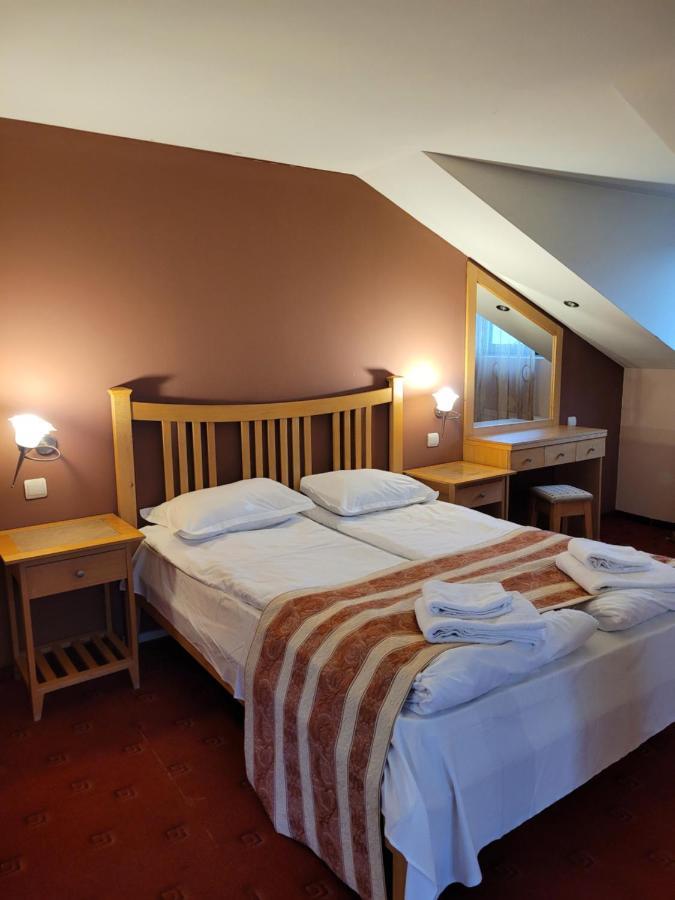 Complex Brashlyan Hotel ตริยาฟนา ภายนอก รูปภาพ
