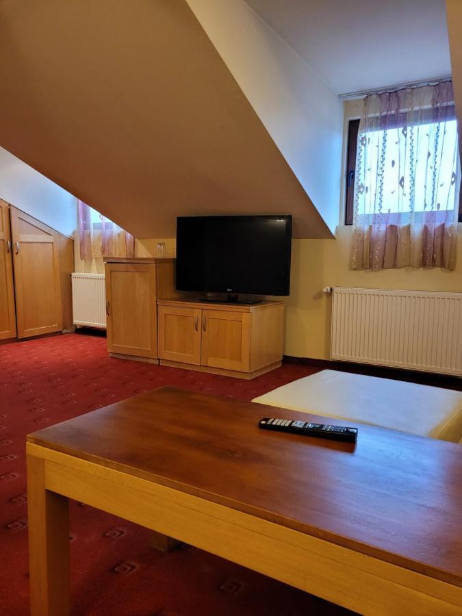 Complex Brashlyan Hotel ตริยาฟนา ภายนอก รูปภาพ