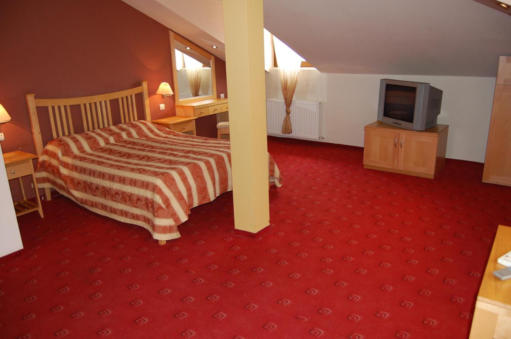 Complex Brashlyan Hotel ตริยาฟนา ภายนอก รูปภาพ