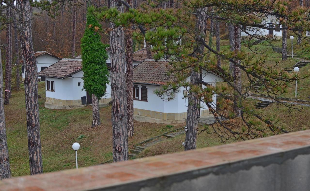 Complex Brashlyan Hotel ตริยาฟนา ภายนอก รูปภาพ